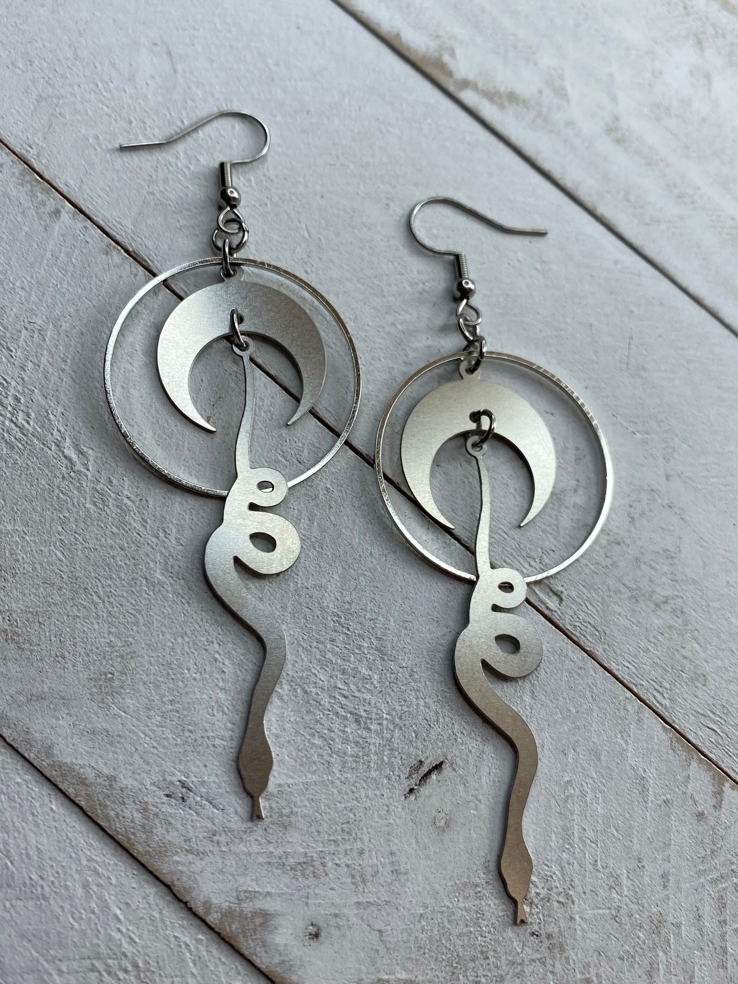 Eve’s Earrings