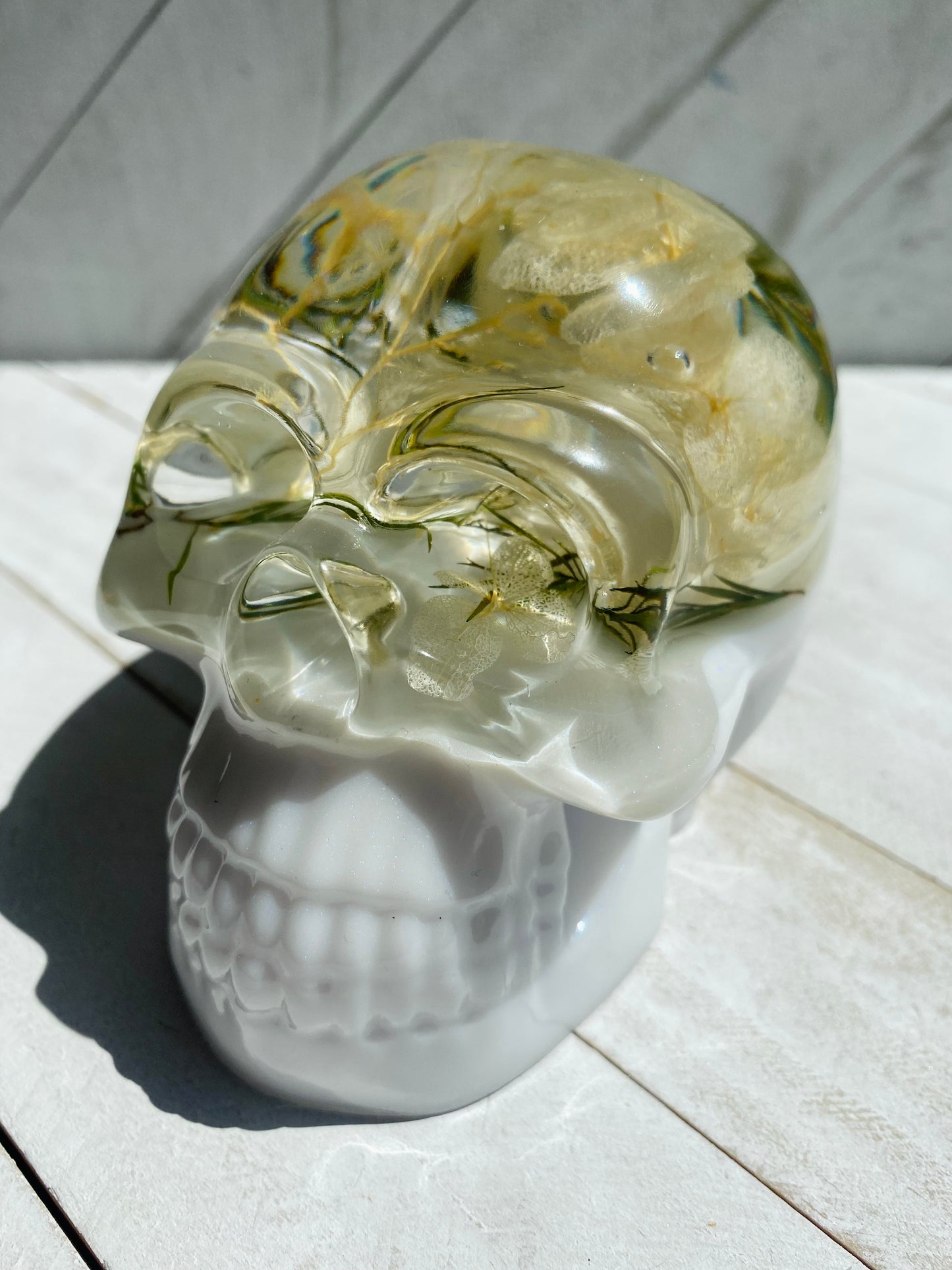 Luna White Base Skull