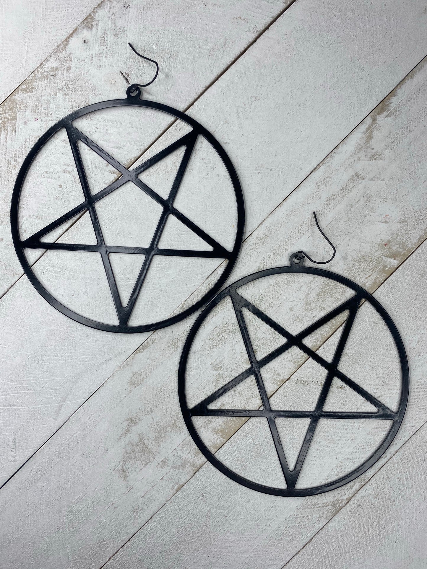 XL Black Inverted Pentacles