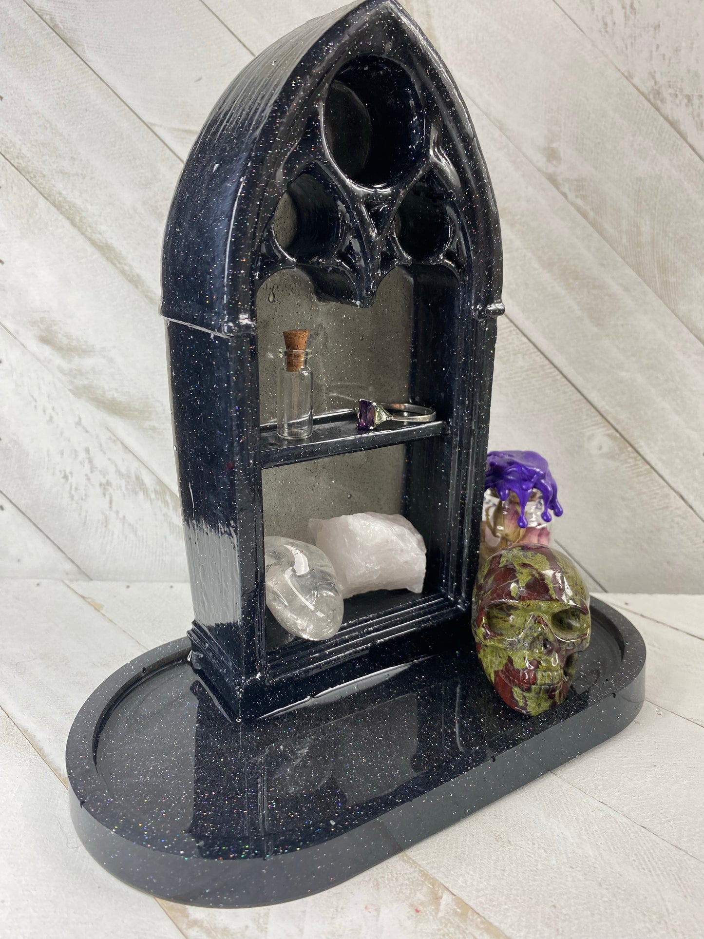 Cathedral Shelf - Black Halo