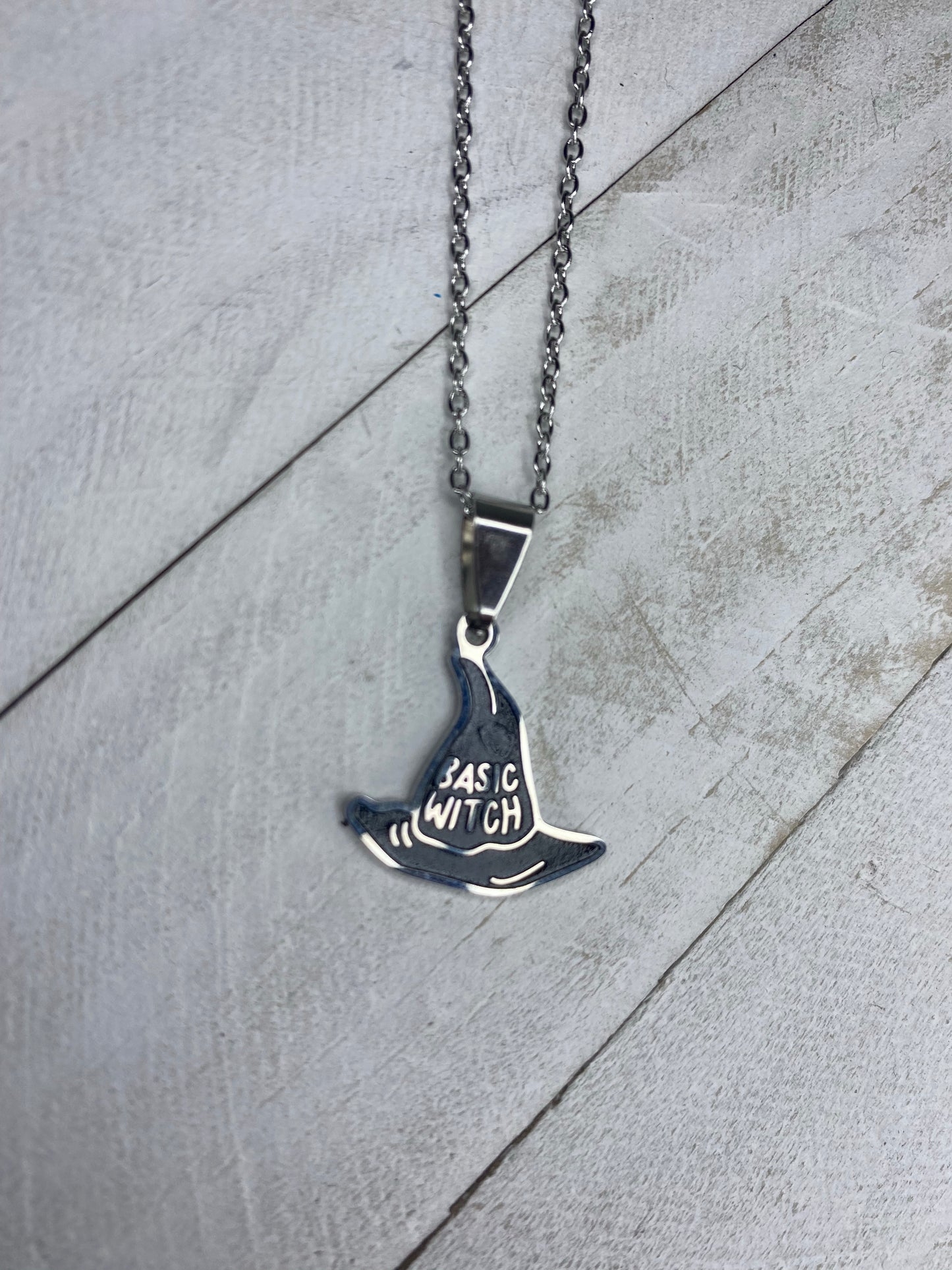 Basic Witch Necklace