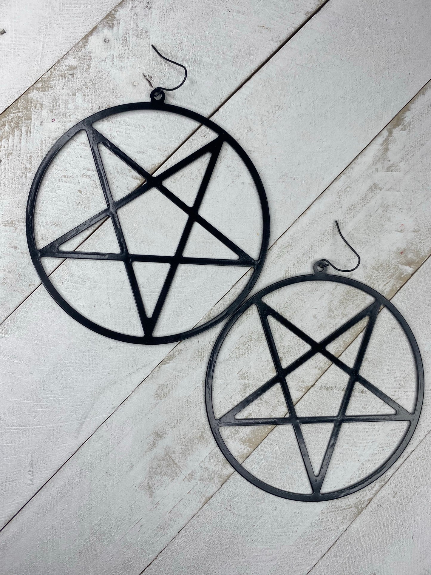 XL Black Inverted Pentacles